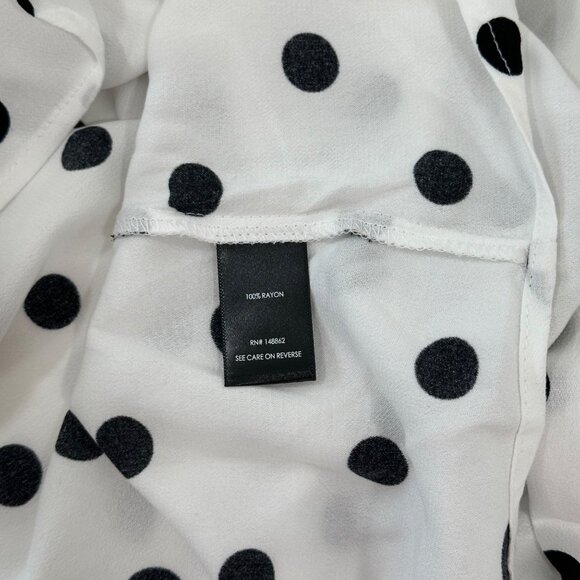 Torrid  Polka Dot V-Neck Chain Detail Top Blouse SZ 2XL  3/4 Sleeves White/Black - Picture 7 of 10